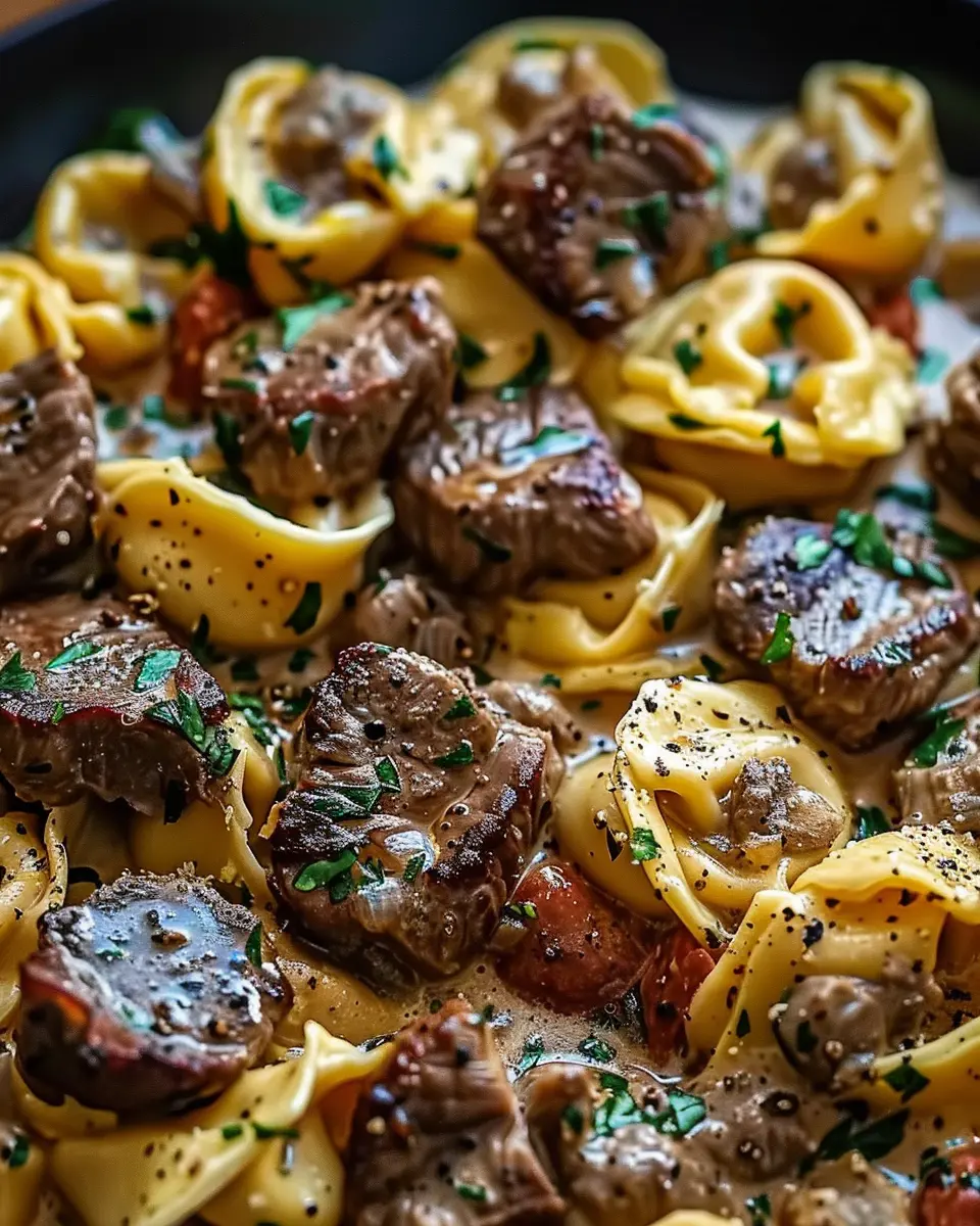 Cracked Garlic Steak Tortellini: An Indulgent Comfort Food Delight