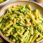 vegan creamy spinach garlic pasta